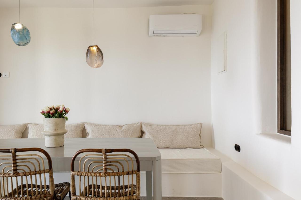 Fedra Suites Плакиас Екстериор снимка