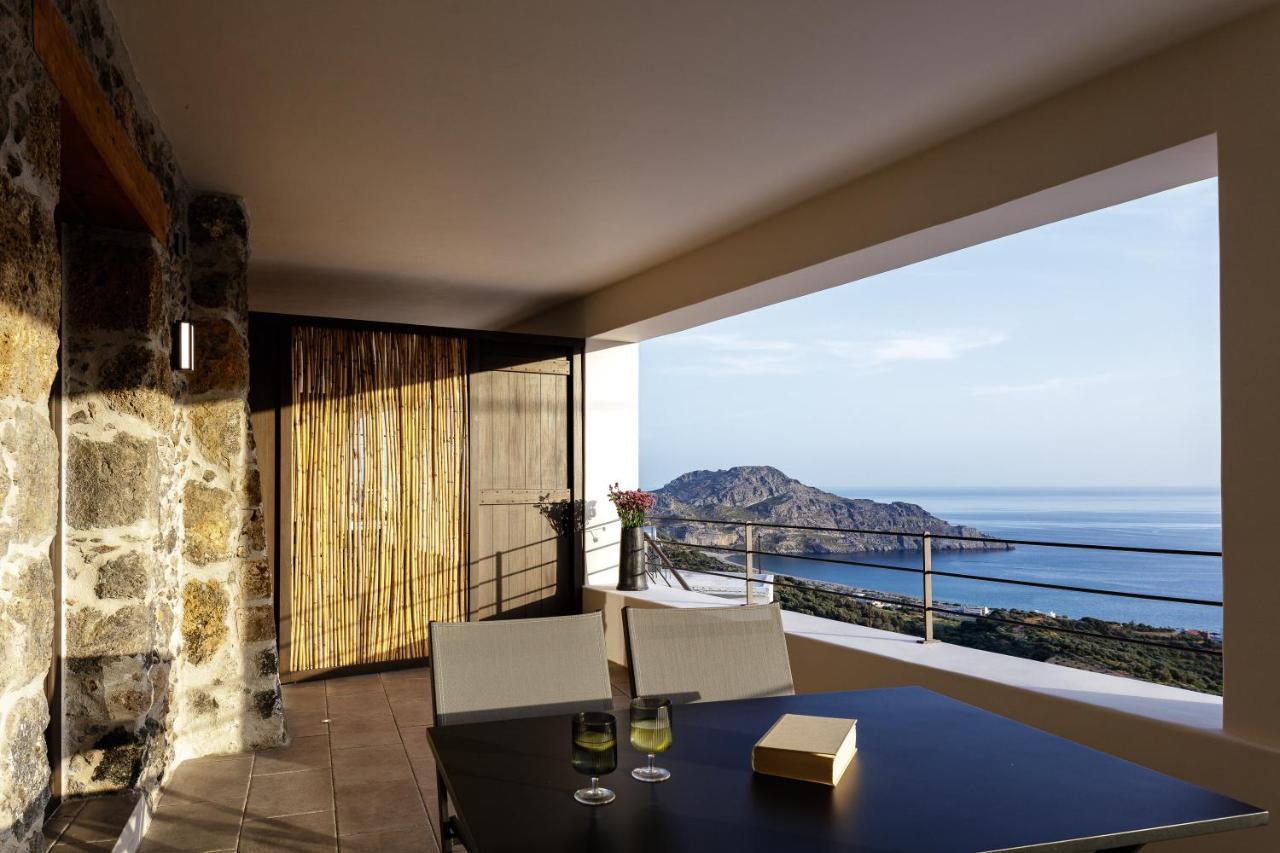 Fedra Suites Плакиас Екстериор снимка