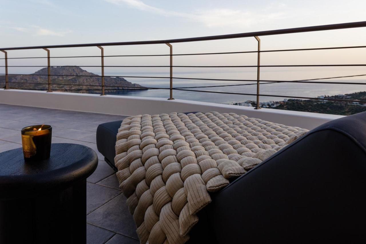 Fedra Suites Плакиас Екстериор снимка