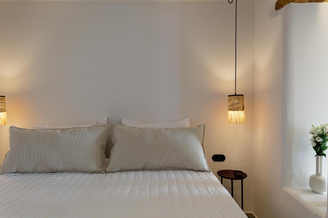 Fedra Suites Плакиас Екстериор снимка