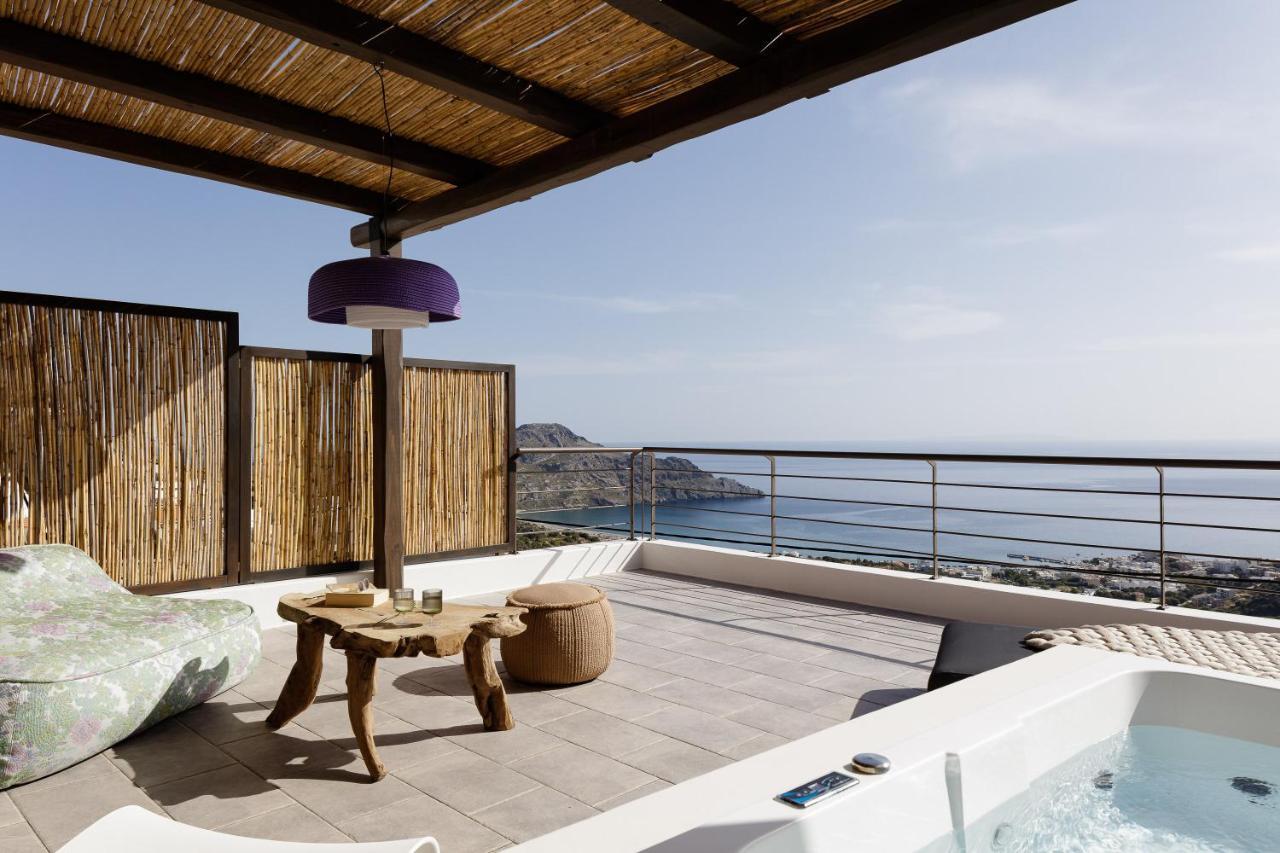 Fedra Suites Плакиас Екстериор снимка