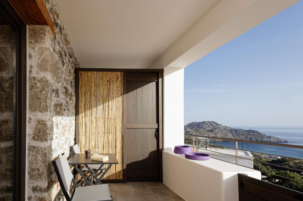 Fedra Suites Плакиас Екстериор снимка