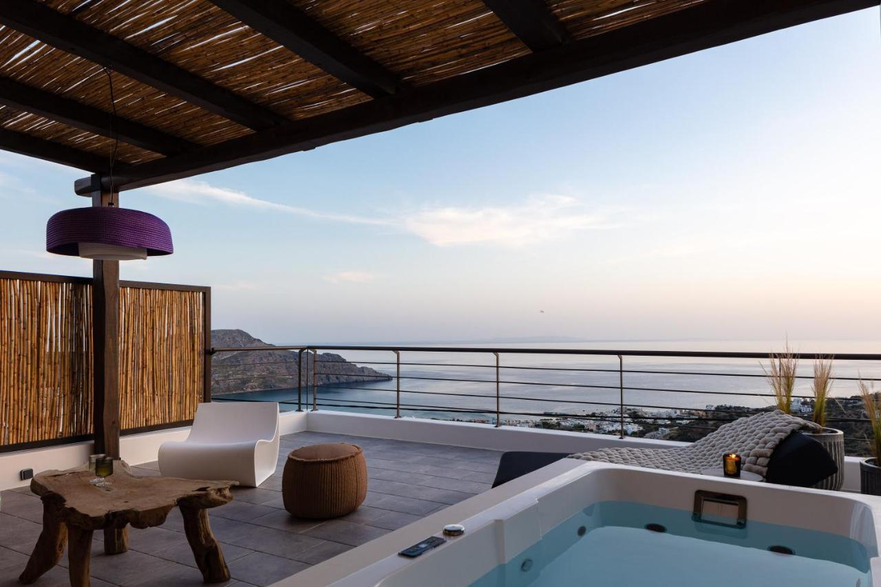 Fedra Suites Плакиас Екстериор снимка